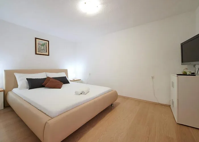 公寓 莱亚公寓 特罗吉尔