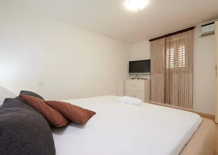 公寓 莱亚公寓 特罗吉尔