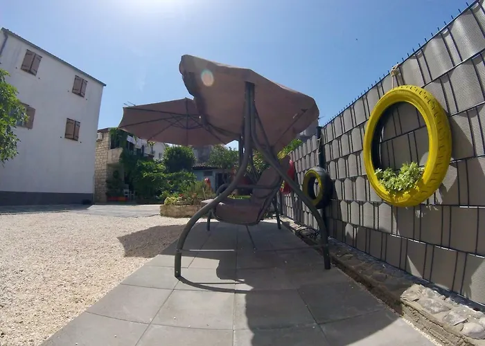 莱亚公寓 特罗吉尔