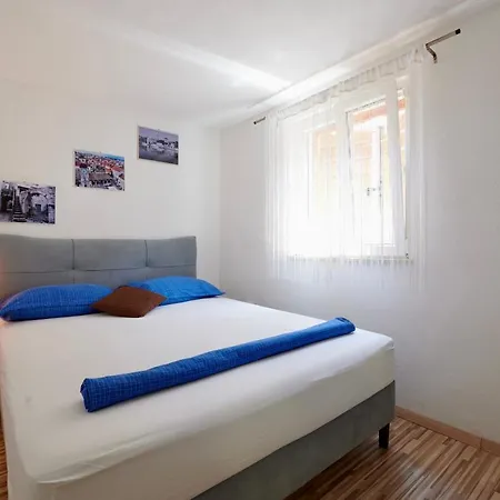 Apartamento Lea *